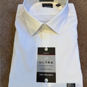 NWT XL Van Heusen Men's Classic White Dress Shirt
